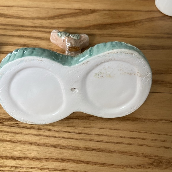 Vintage owl/bird salt & pepper shaker set - Picture 5 of 5